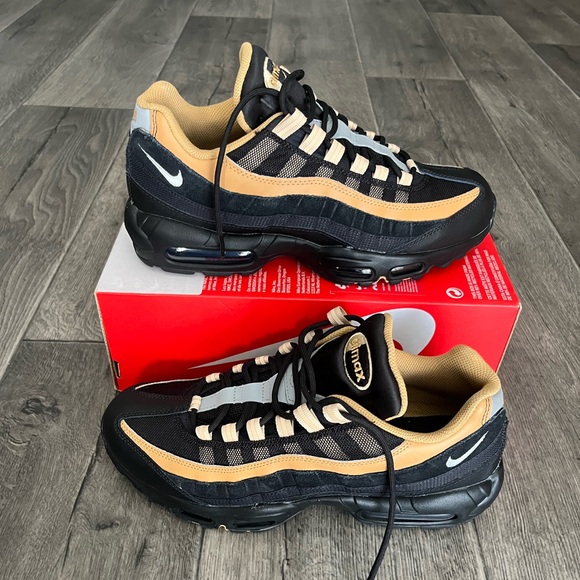 Mike Air Max 95 - Picture 4 of 8